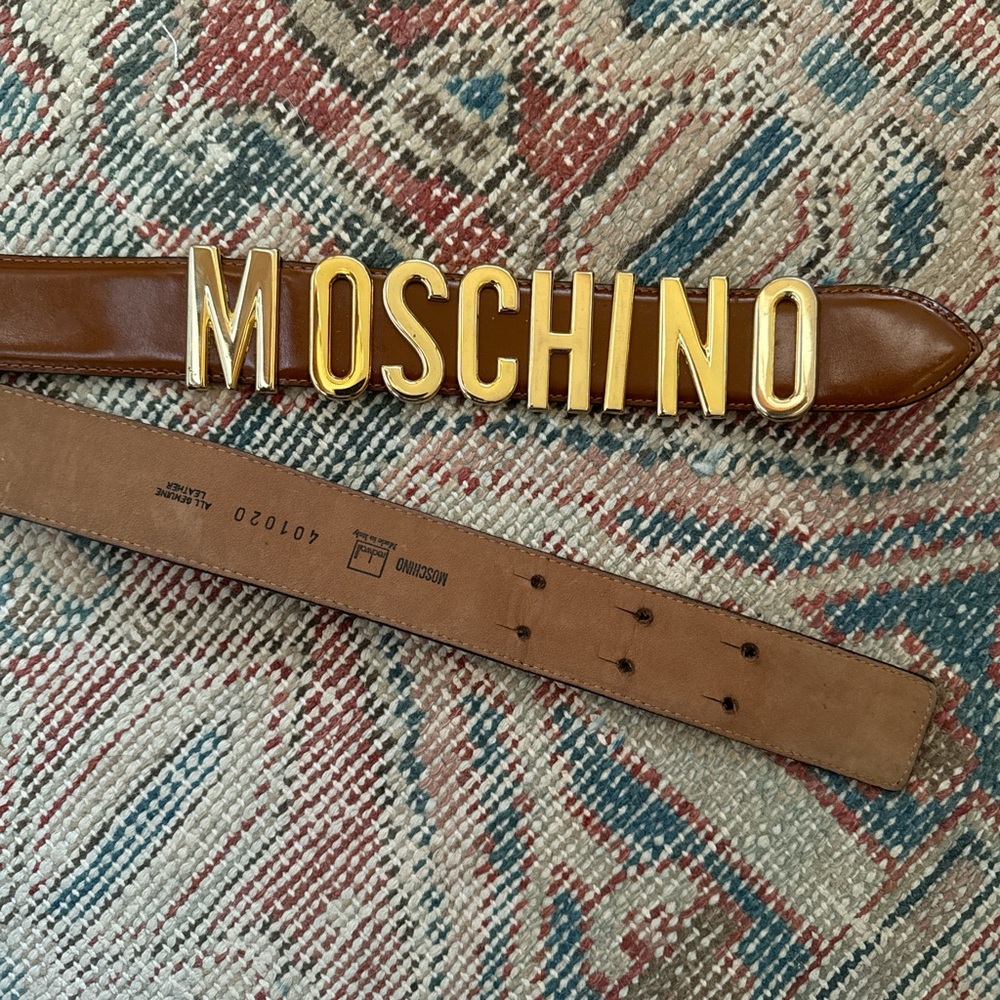 Brown vintage Moschino belt